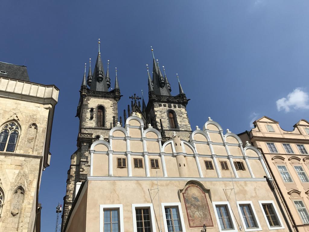 Luxury Apartment Spalena Praag Buitenkant foto