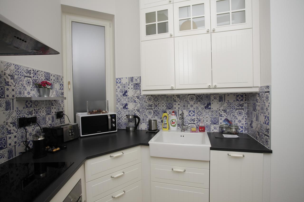 Luxury Apartment Spalena Praag Buitenkant foto