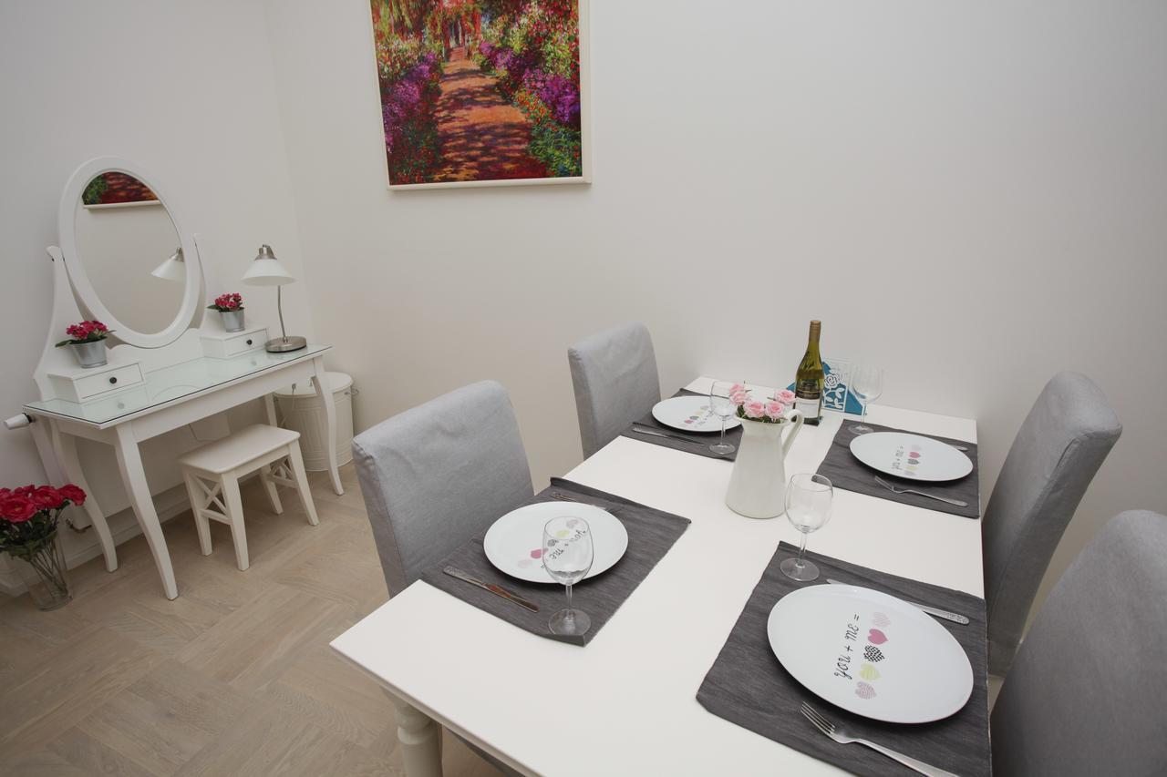 Luxury Apartment Spalena Praag Buitenkant foto